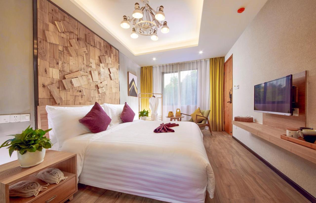 Wuzhen Dream * Tongxiang